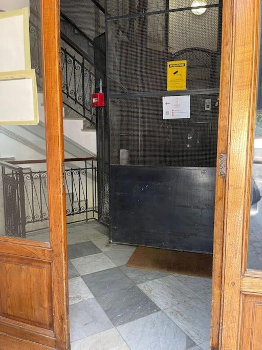 Nel Cuore Del Vomero Apartament Napoli Esterno foto