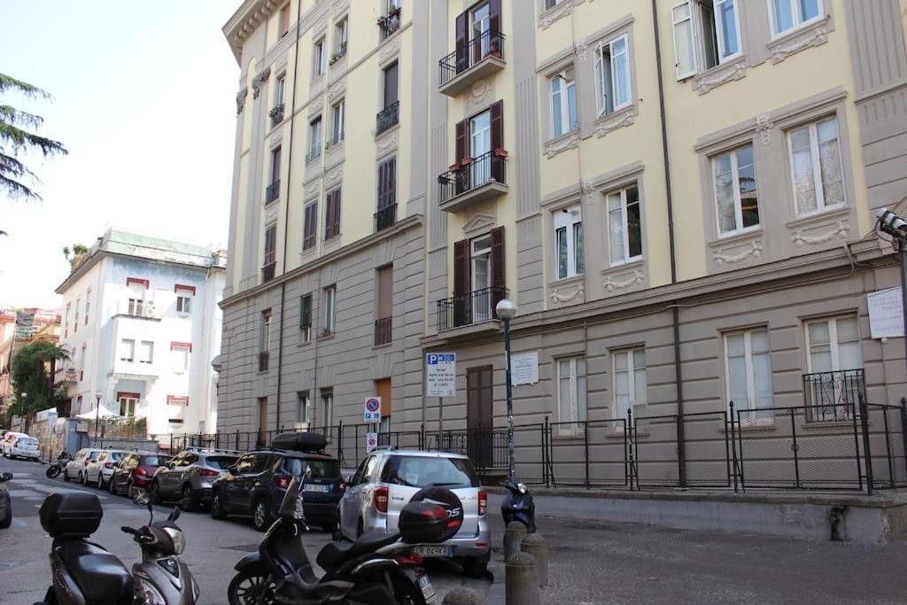 Nel Cuore Del Vomero Apartament Napoli Esterno foto