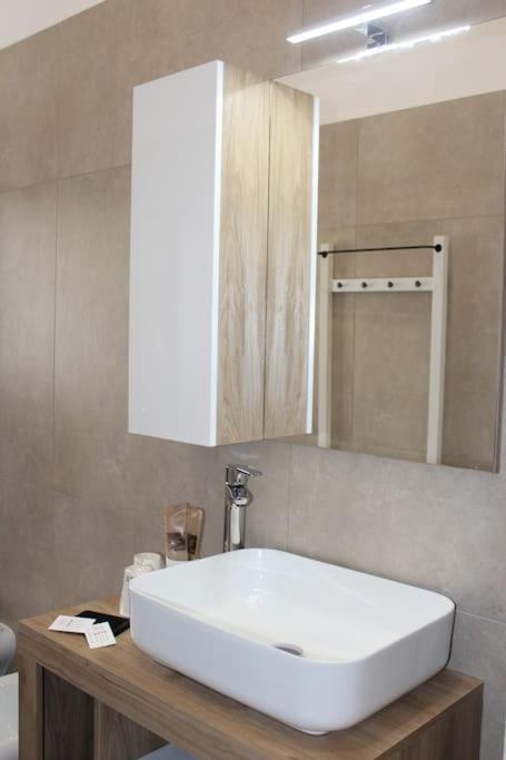 Nel Cuore Del Vomero Apartament Napoli Esterno foto