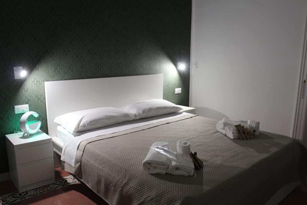 Nel Cuore Del Vomero Apartament Napoli Esterno foto