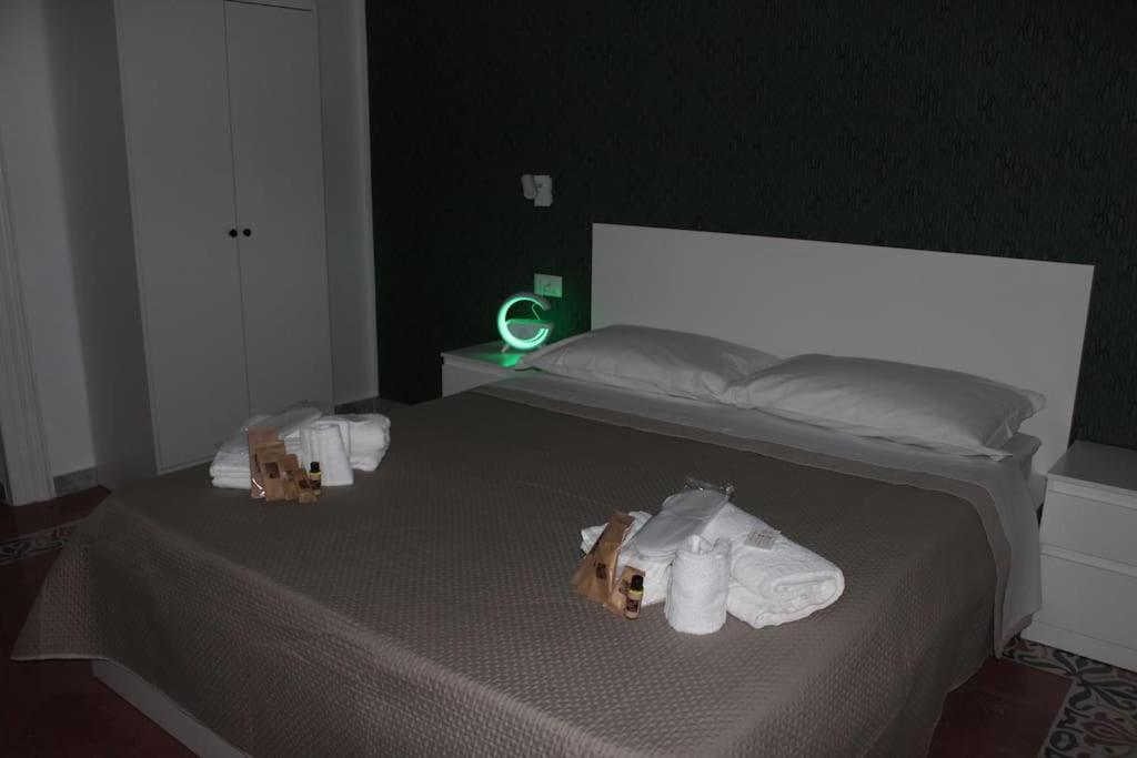 Nel Cuore Del Vomero Apartament Napoli Esterno foto